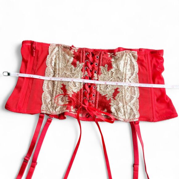 NEW Victoria's Secret Very Sexy Red Waist Cincher Corset Garter Lace Women's M/L - Picture 12 of 12